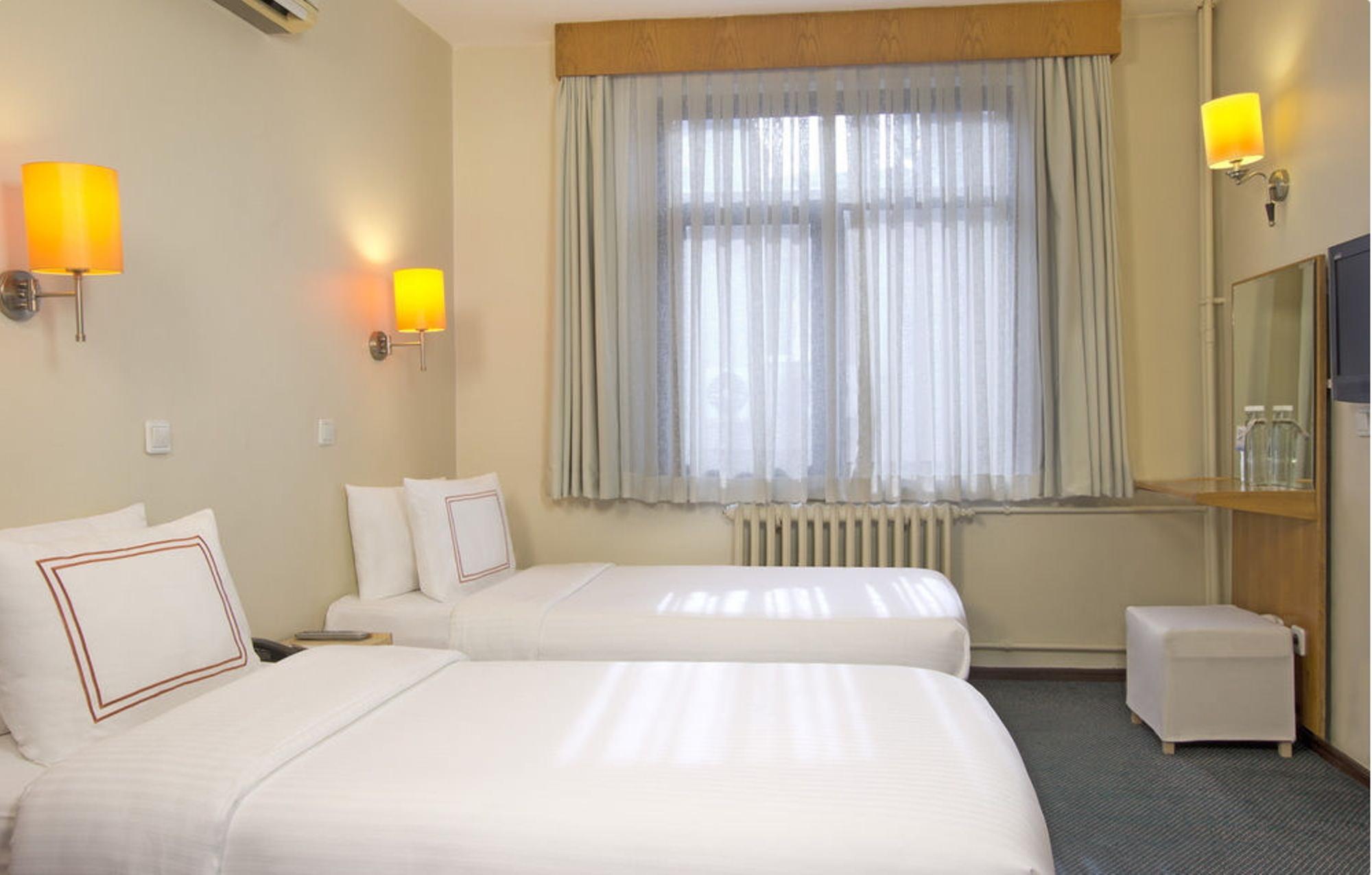 Ilkay Hotel Isztambul Szoba fotó